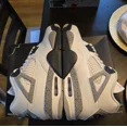 thumbnail image 3 of Nike 2025 Air Jordan 4 Rétro OG Blanc Ciment Sans Libération Taille 8.5 FV5029-100, 3 of 6