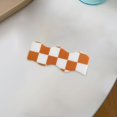 thumbnail image 4 of Horquillas acrílicas para el pelo para mujer, estilo coreano, estilo tablero de ajedrez. Blanco naranja, 4 of 8