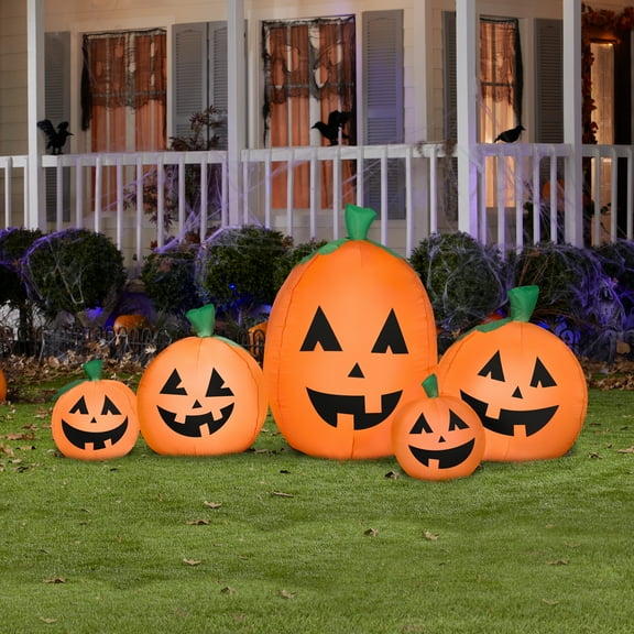 7 ft. Pumpkin Patch