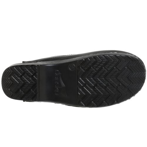 Walmart dansko hot sale shoes