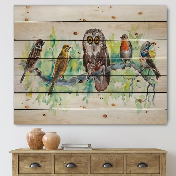 Designart 'Bird Friends With Owl On A Branch' Traditional Print on Natural Pine Wood