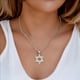 thumbnail image 3 of Collar Tapp Collections Estrella de David con cruz de acero 316L, 3 of 7