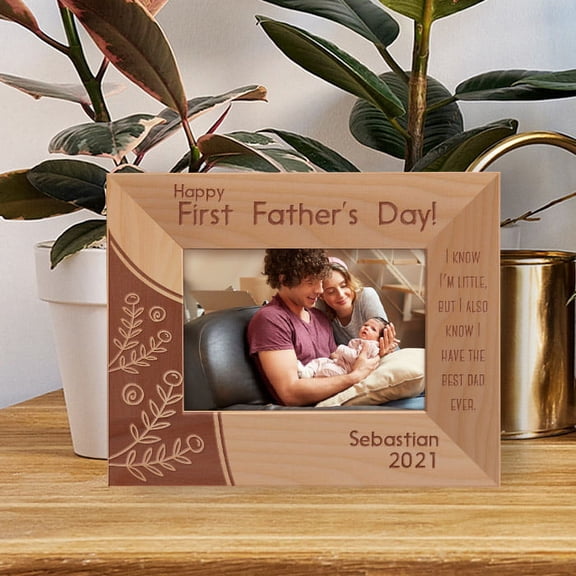 I Know I Am Little But I Also Know I Have The Best Dad Ever Personalized Wooden Frame-5" x 3 1/2" Brown Horizontal