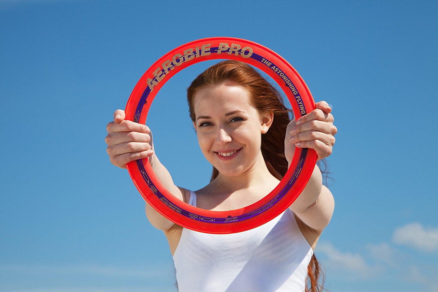 longest flying frisbee