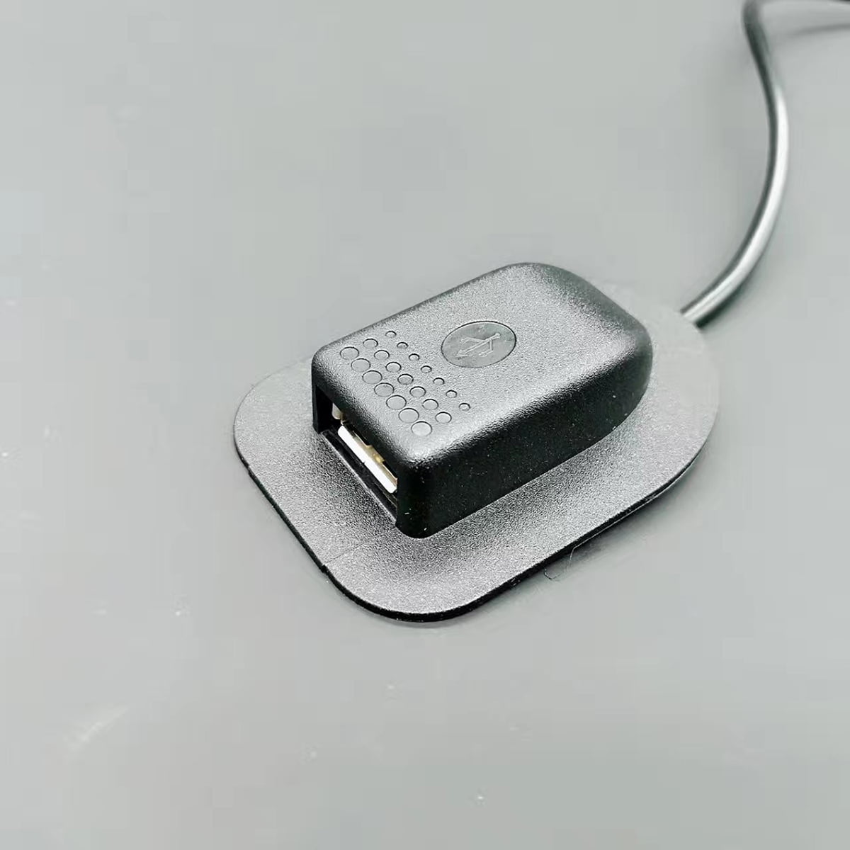 External usb top charging port