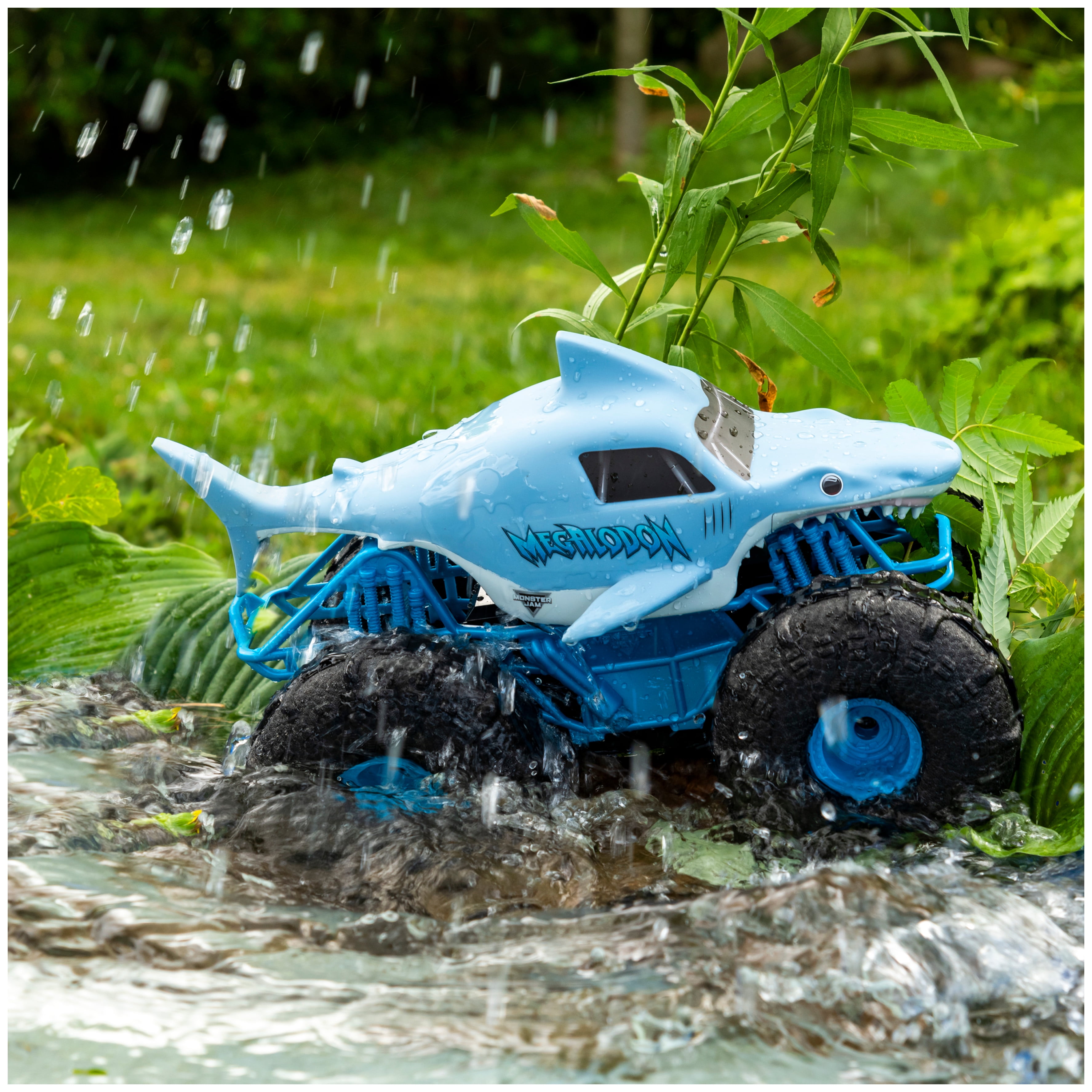  Monster Jam, Official Mega Megalodon All-Terrain Remote Control  Monster Truck for Boys and Girls, 1:6 Scale, Kids Toys for Ages 4-6+ :  Sports & Outdoors