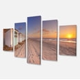 thumbnail image 2 of Row of Beach Huts at Sunset - Art sur Toile Paysage Moderne, 2 of 3