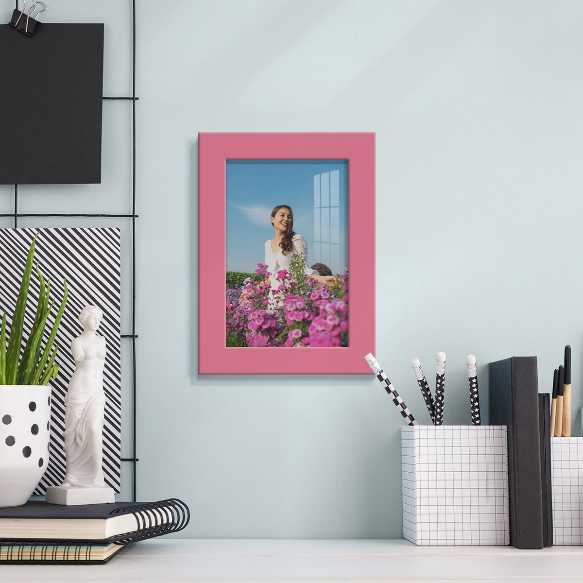 Modern Real Wood 4x6 inch Picture Frame in Hot Pink