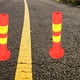 thumbnail image 1 of WEUVEB Poste Delimitador Amarillo Resistente Para Control De Tráfico Y Protección En Estacionamientos, 1 of 8