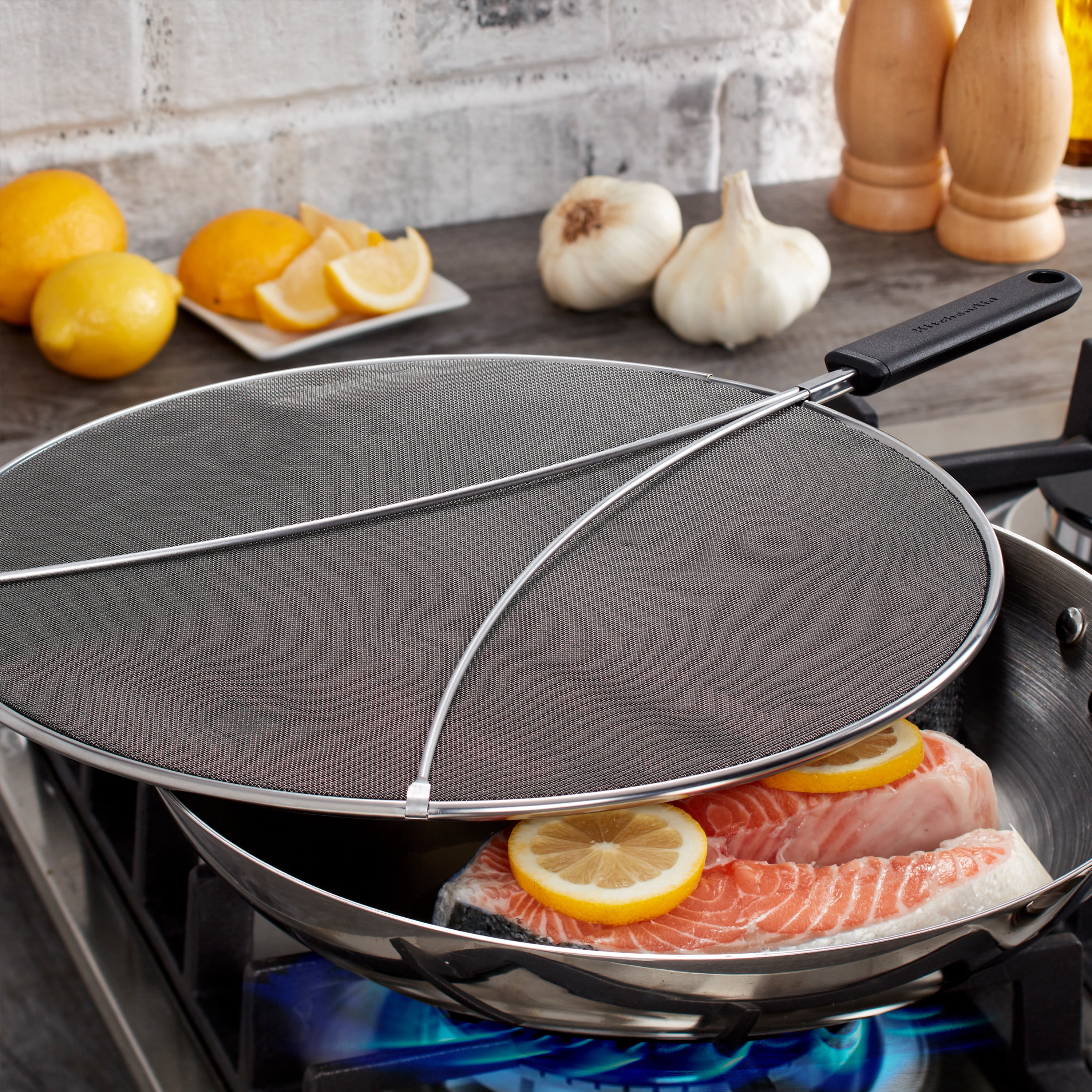 Kitchenaid Gourmet Odor Absorb Splatter Screen in Black