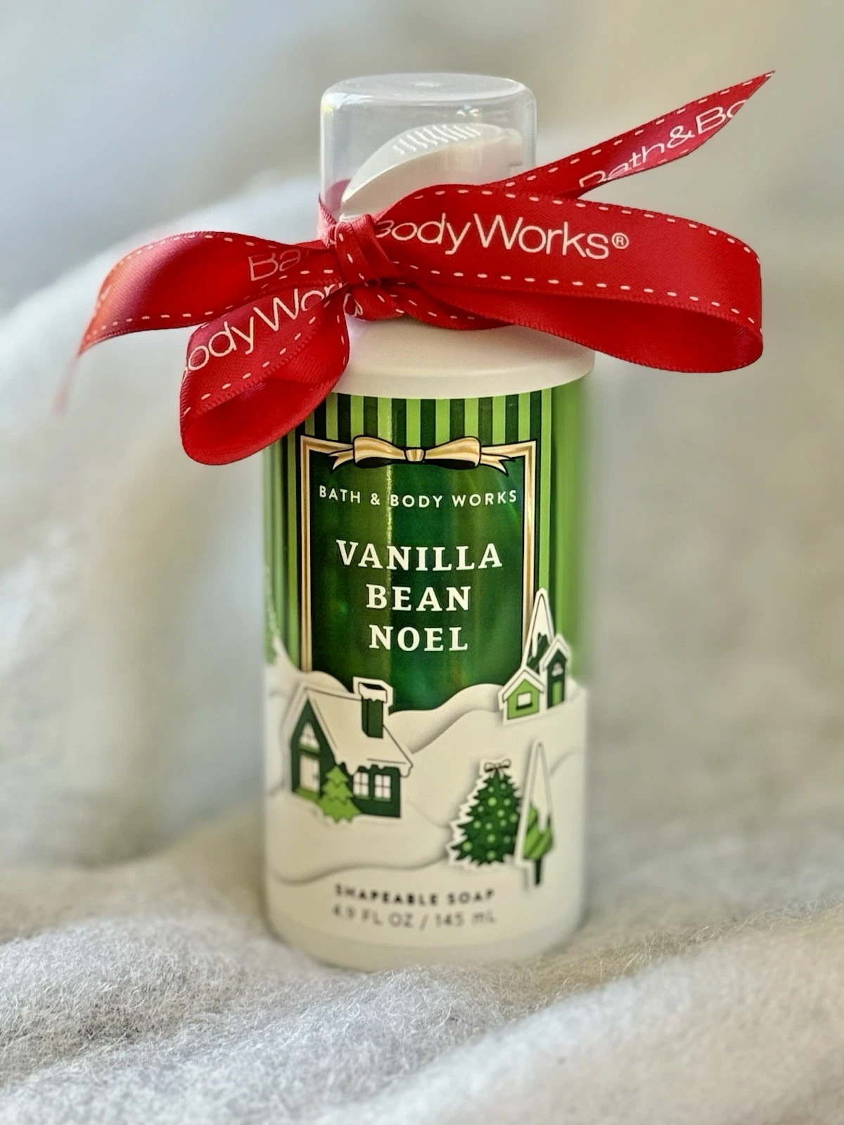 Bath & Body Works Shapeable Vanilla Bean Noel Bath Soap, 4.9 Fl Oz