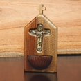 thumbnail image 3 of Fuente de Agua Bendita de Intercesión en Madera Maciza de Nogal, 3 of 7
