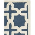 thumbnail image 4 of Safavieh Cambridge 2'6" X 6' Hand Tufted Wool Rug, 4 of 4
