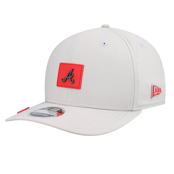 Men's New Era Gray Atlanta Braves 2026 Clubhouse 9SEVENTY Adjustable Hat