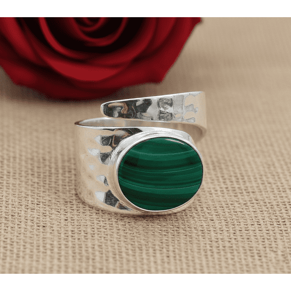 Sechi Green Malachite Hammered 925 Sterling Silver Gemstone Ring (5)