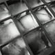 thumbnail image 3 of Moldes de silicona para cubitos de hielo, fáciles de desmoldar, cuadrados, para dulces, pasteles, pudines y chocolate (negros), 3 of 5