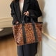 thumbnail image 4 of Bolso Con Asa Superior Y Hombro Mujer Ante, 4 of 9