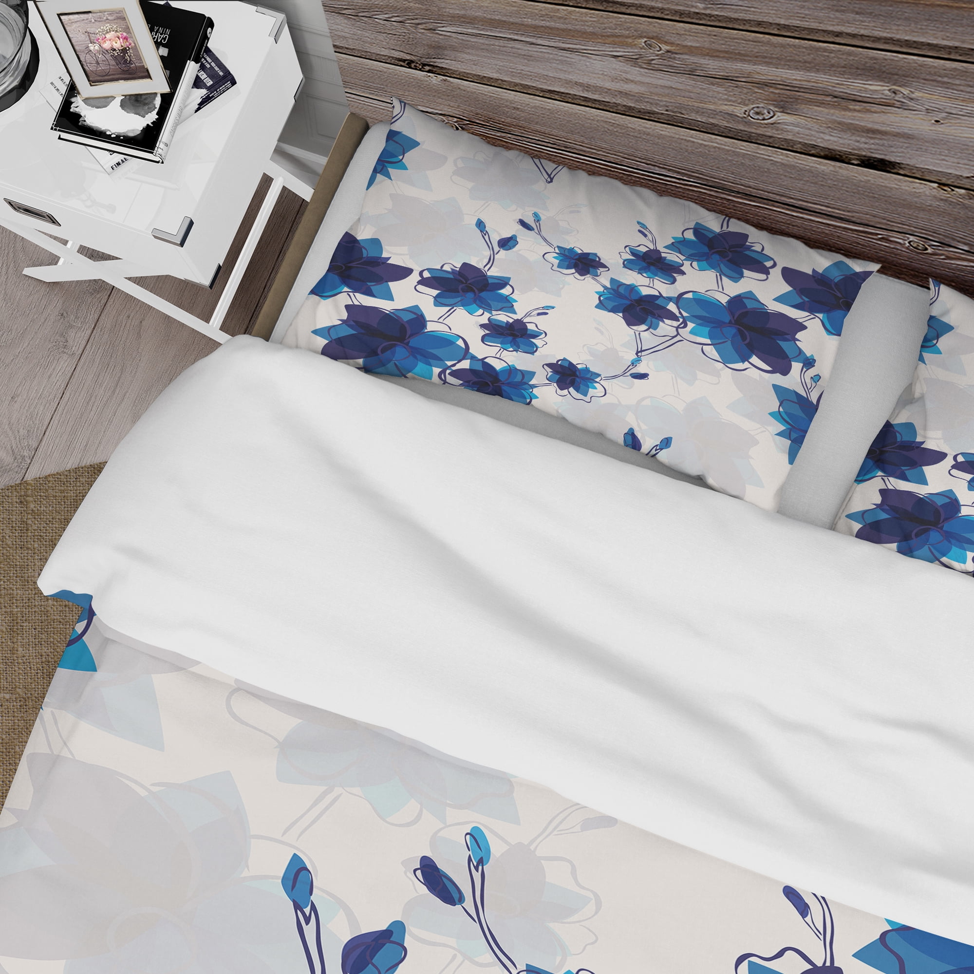 Designart 'Abstract Blue Flowers' Floral Duvet Cover Set