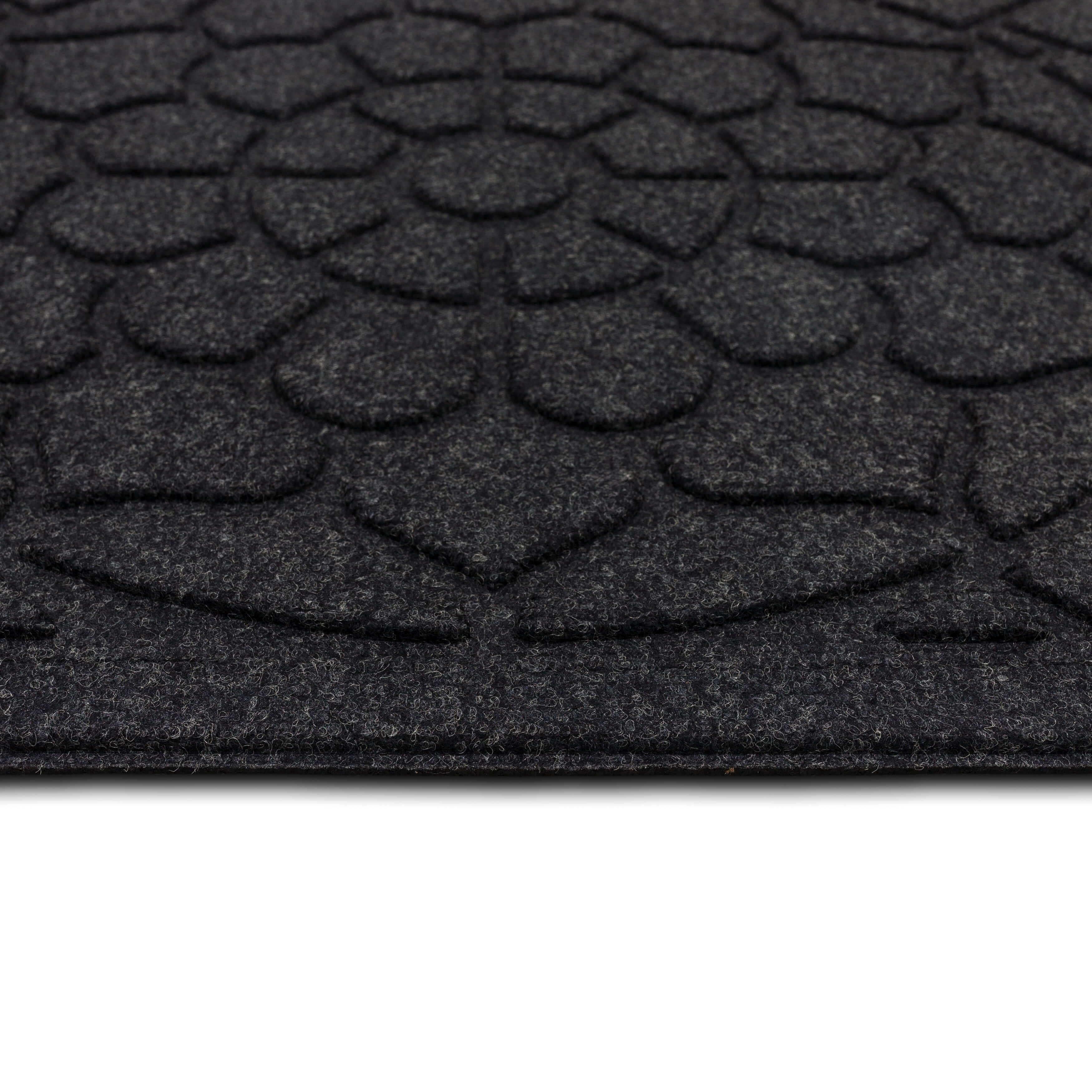 Mohawk Home Entry Recycled Rubber Non-Slip Indoor Outdoor Stoney Medallion Onyx Oversize Doormat, 2' X 4'