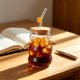 thumbnail image 5 of Vaso de agua de vidrio con tapa y pajita de vidrio – Vaso de 450 ml con decoración de mariposa para café, té y bebidas frías – Vaso reutilizable para el hogar, la oficina y uso al aire libre., 5 of 6