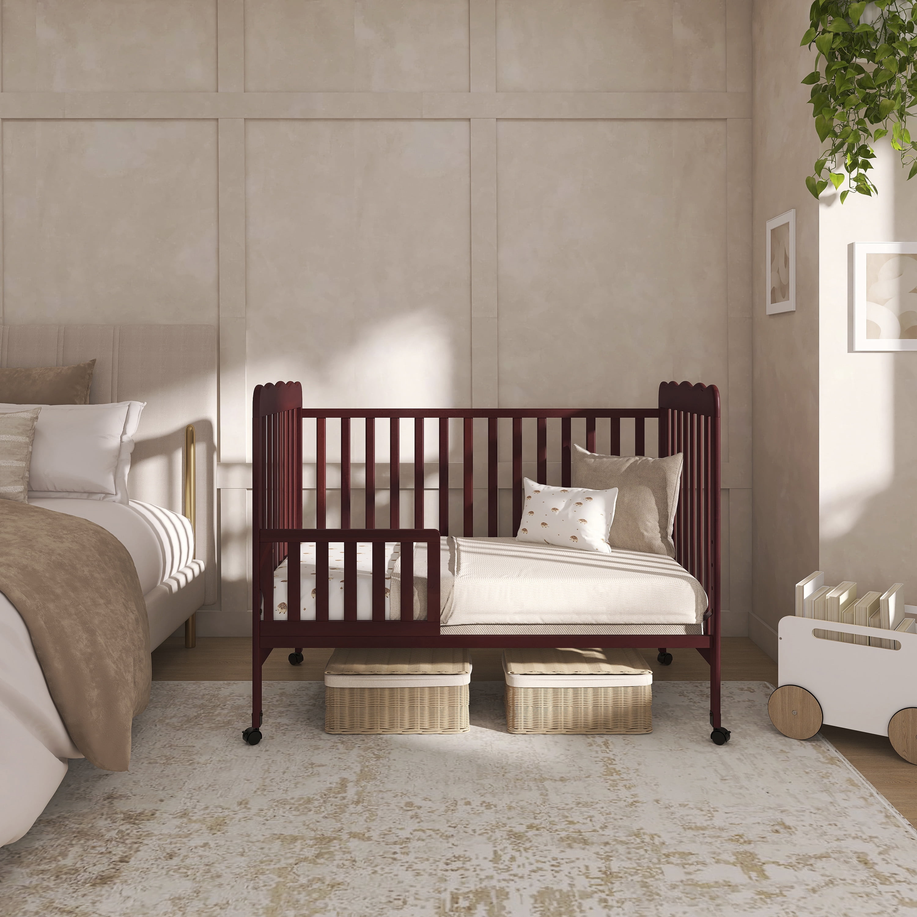 Dream On Me Convertible Crib Toddler Guard Rail in Espresso