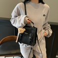 thumbnail image 4 of Bolso de mano de moda urbana para mujer, de alta gama, gran capacidad, pequeño, cuadrado, mochila de viaje ligera, 2025, 4 of 5