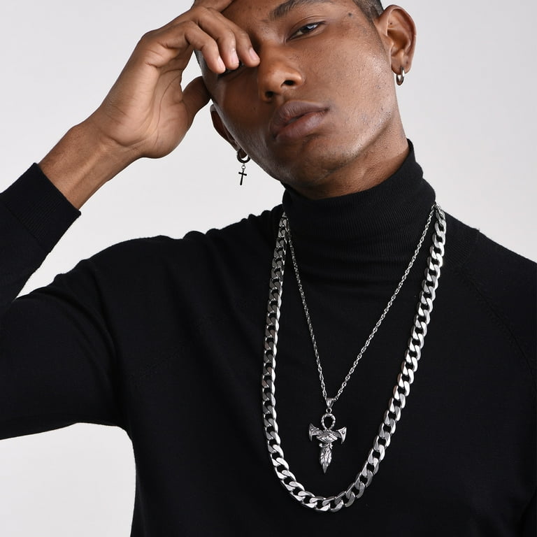 Guys wearing store chain necklaces
