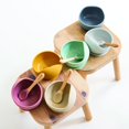 thumbnail image 3 of Set de alimentación SARO Nordic Wave Silicone con ventosa y cuchara, 3 of 3