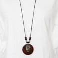 thumbnail image 2 of Collar con colgante de madera de 2 piezas con dijes de hojas de búho, cadena de cuerda de cera larga, collar de joyería hecho a mano para regalo de mujer --- Código de producto 46885, 2 of 5