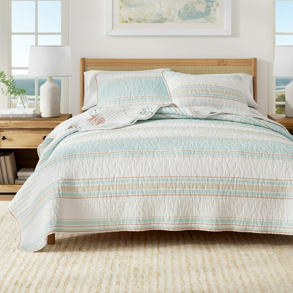 Great Bay Home Reversible Stripe Coastal Cotton Twin / Twin XL Quilt Set