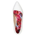 thumbnail image 4 of Qupid CD21 Women Leatherette Pointy Toe Kitten Low Heel Pump, 4 of 5
