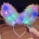 thumbnail image 4 of Tiras de luz LED con plumas blancas para Halloween, cumpleaños, fiestas de disfraces (B), 4 of 5