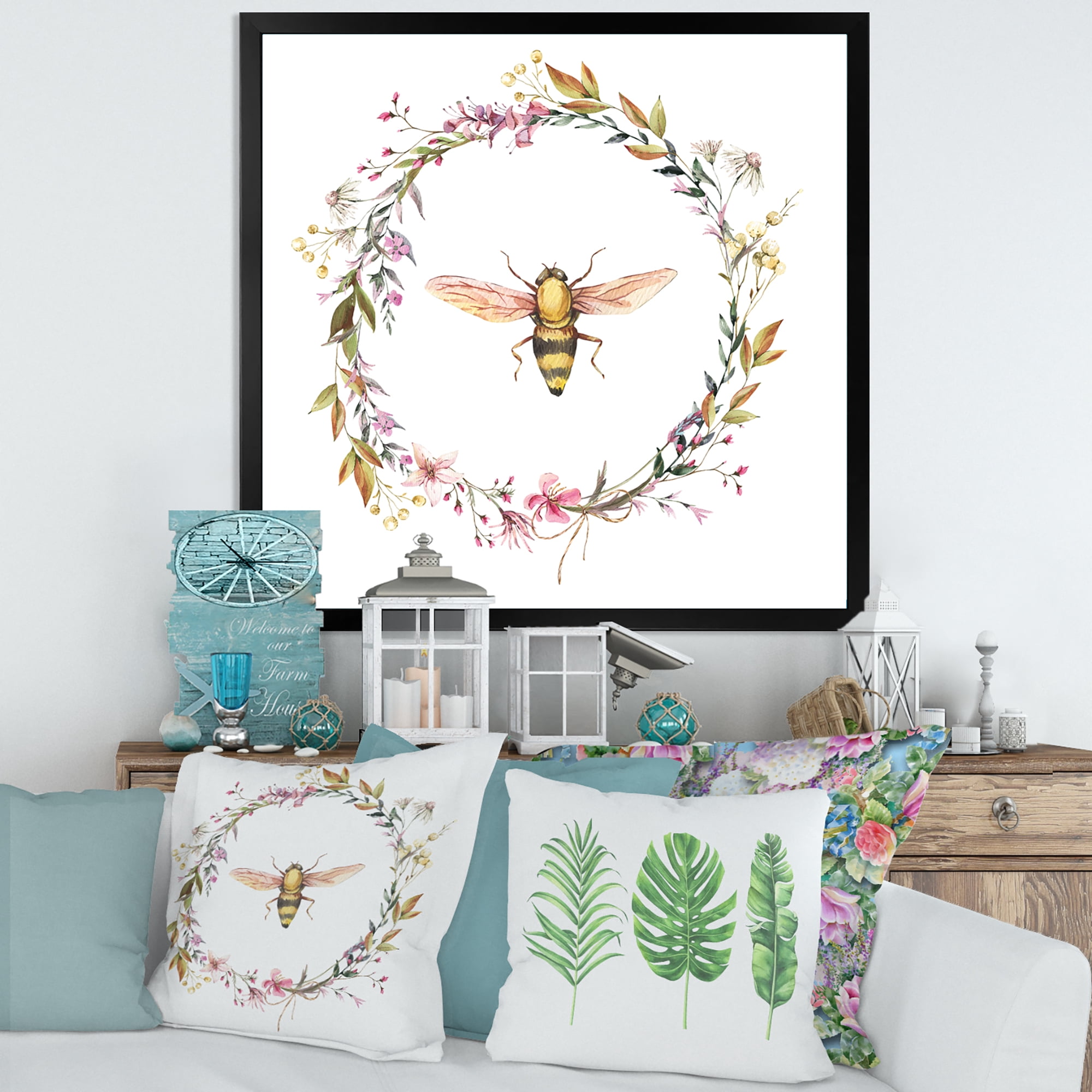 Designart 'Wildflowers Wreath and A Bee' Farmhouse Framed Art Print