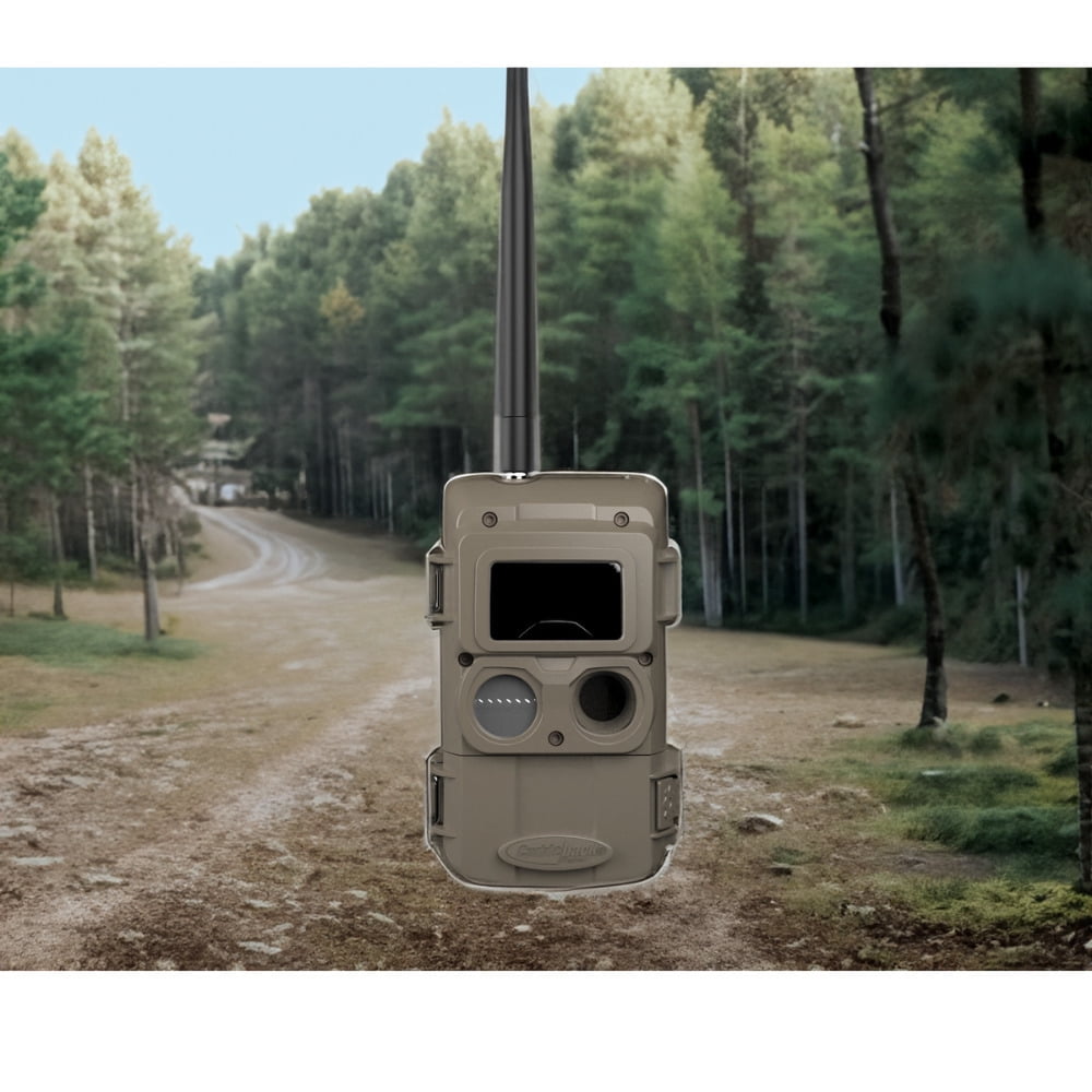 Cuddeback CuddeLink Wireless Trail Camera System with SD Cards Bundle (4-Pack)