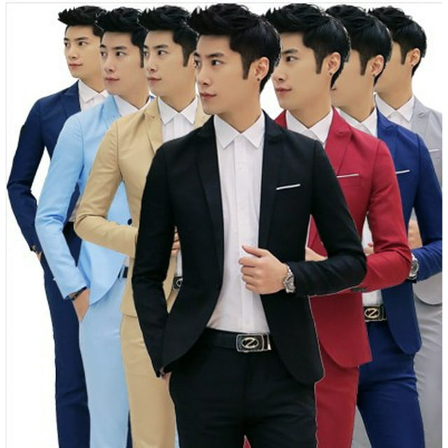Traje pequeño informal de moda para hombre. Traje ajustado para hombre. Fácil de usar. Estilo versátil. Diseño de moda.