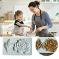 thumbnail image 1 of Xihbxyly Molde para Hornear con Forma de Flor de Peonía, Apto para Uso Alimentario, Diseño Flexible, Antiadherente, Reutilizable, Ideal para Pasteles, Chocolate, Gelatina, Cumpleaños, Bodas y Fiestas, 1 of 7