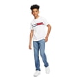 thumbnail image 2 of Camiseta Tommy Hilfiger de manga corta para niños con bandera de 8 a 10 años, color blanco, 2 of 4