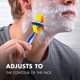 thumbnail image 5 of Maquinillas de afeitar desechables Gillette SkinGuard para hombre, 4 unidades, 5 of 9
