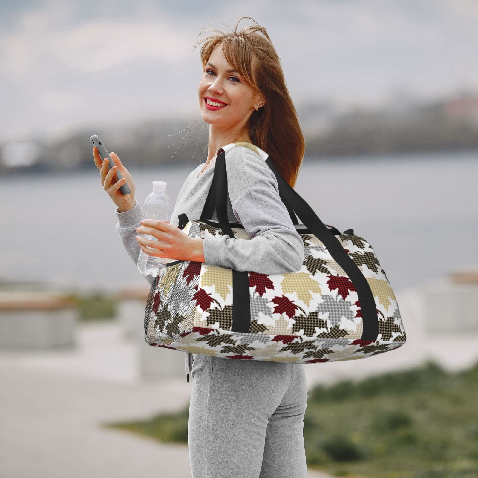 Fuzoiu maple leaves Print Travel Duffle Bag,Carry On Tote Bags,Duffel Bag,Sport Gym Bag, Hospital Bag for Labor and Delivery, Overnight Bag,Luggage Bag