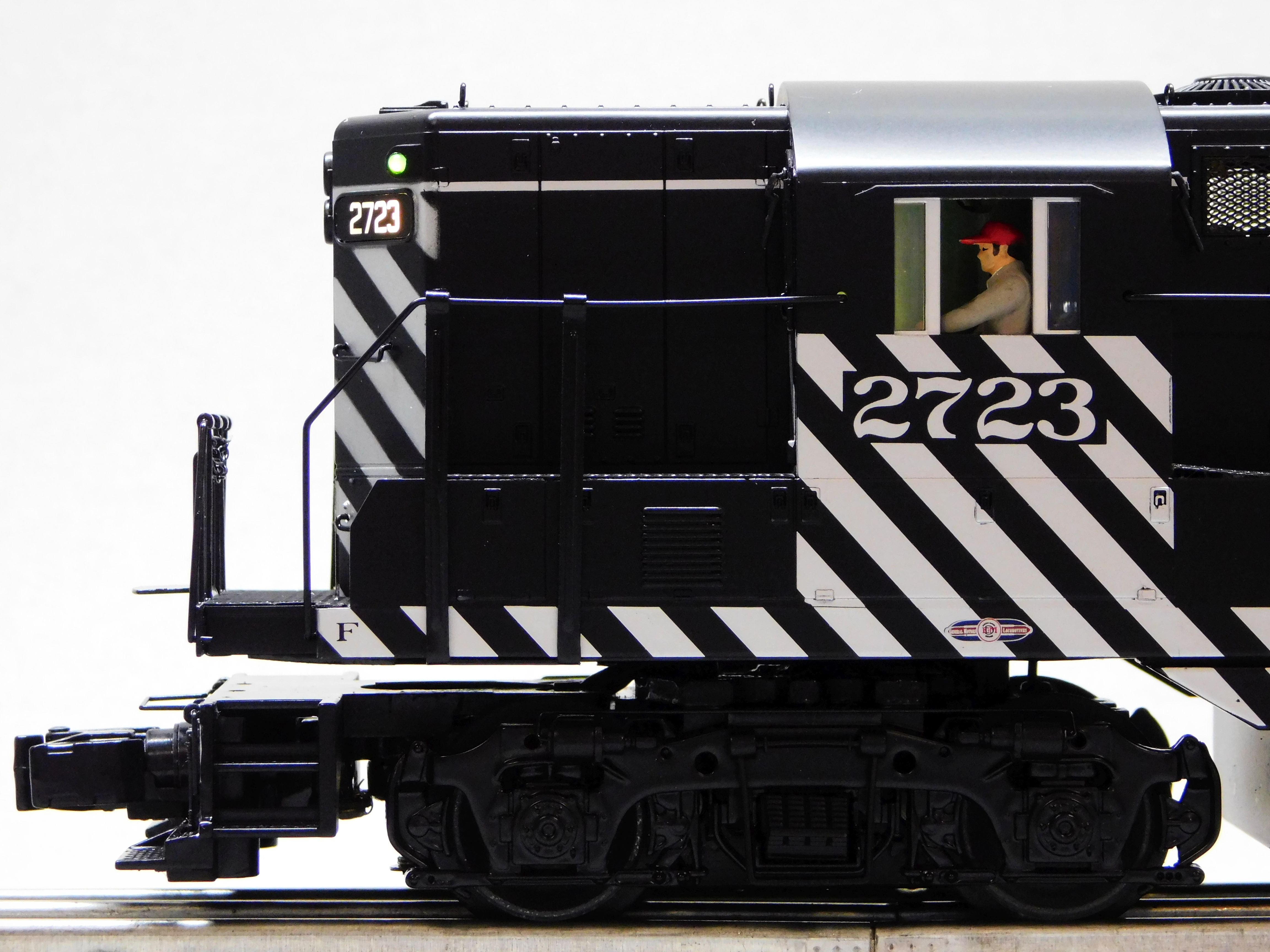 MTH PREMIER SANTA FE GP7 #2723 DIESEL ENGINE W/PROTO 3 O GAUGE TRAIN 20-29055-1