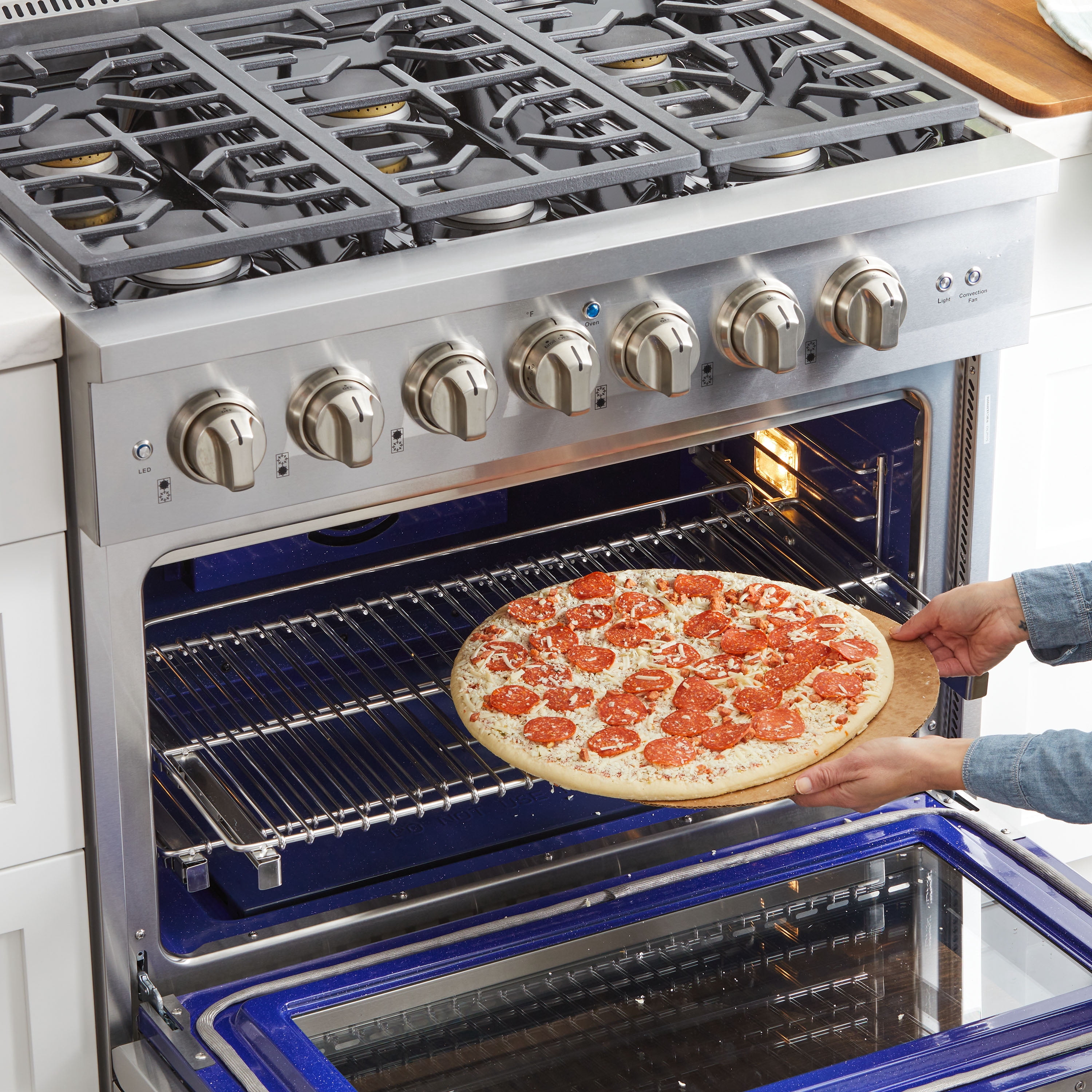 Marketside Pepperoni Pizza, Traditional Crust, X-Large, 41.02 oz