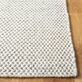 thumbnail image 3 of SAFAVIEH Kilim Walton Solid Area Rug, Ivory, 3' x 5', 3 of 8