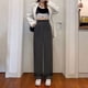 thumbnail image 2 of Pantalones anchos de traje para mujer con un tacto de alta gama, cintura alta y sensación de caída, ajustados y casuales, pantalones cortos para primavera., 2 of 3