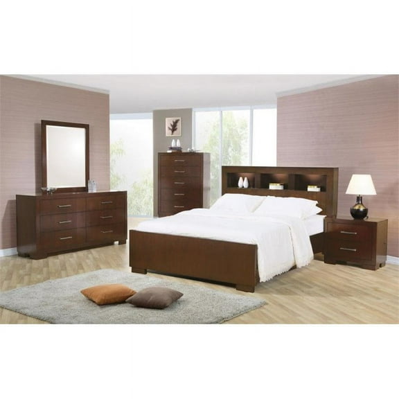 Bowery Hill 4 Piece Queen Storage Bedroom Set in Cappuccino