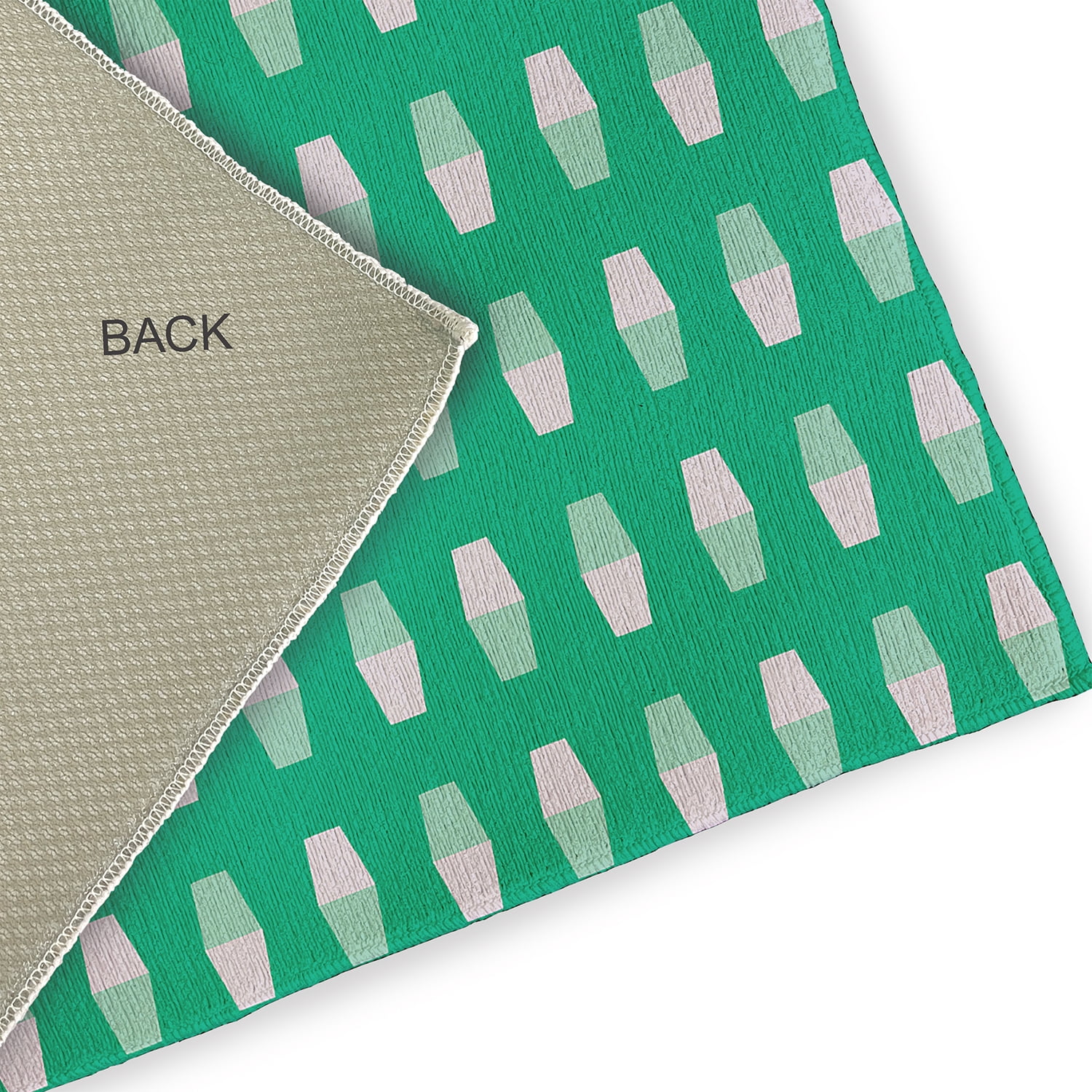 Simply Daisy 5' x 7' Kelly Green Bowling Pins Indoor/outdoor Rug