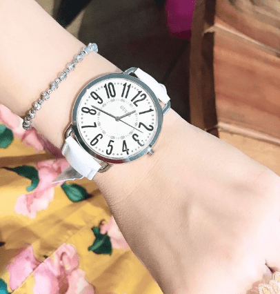 u0564l1 ⭐️新品未使用⭐️GUESS 腕時計 ホワイト レディース u0564l1 ⭐️新品未使用⭐️GUESS 腕時計 ホワイト レディース