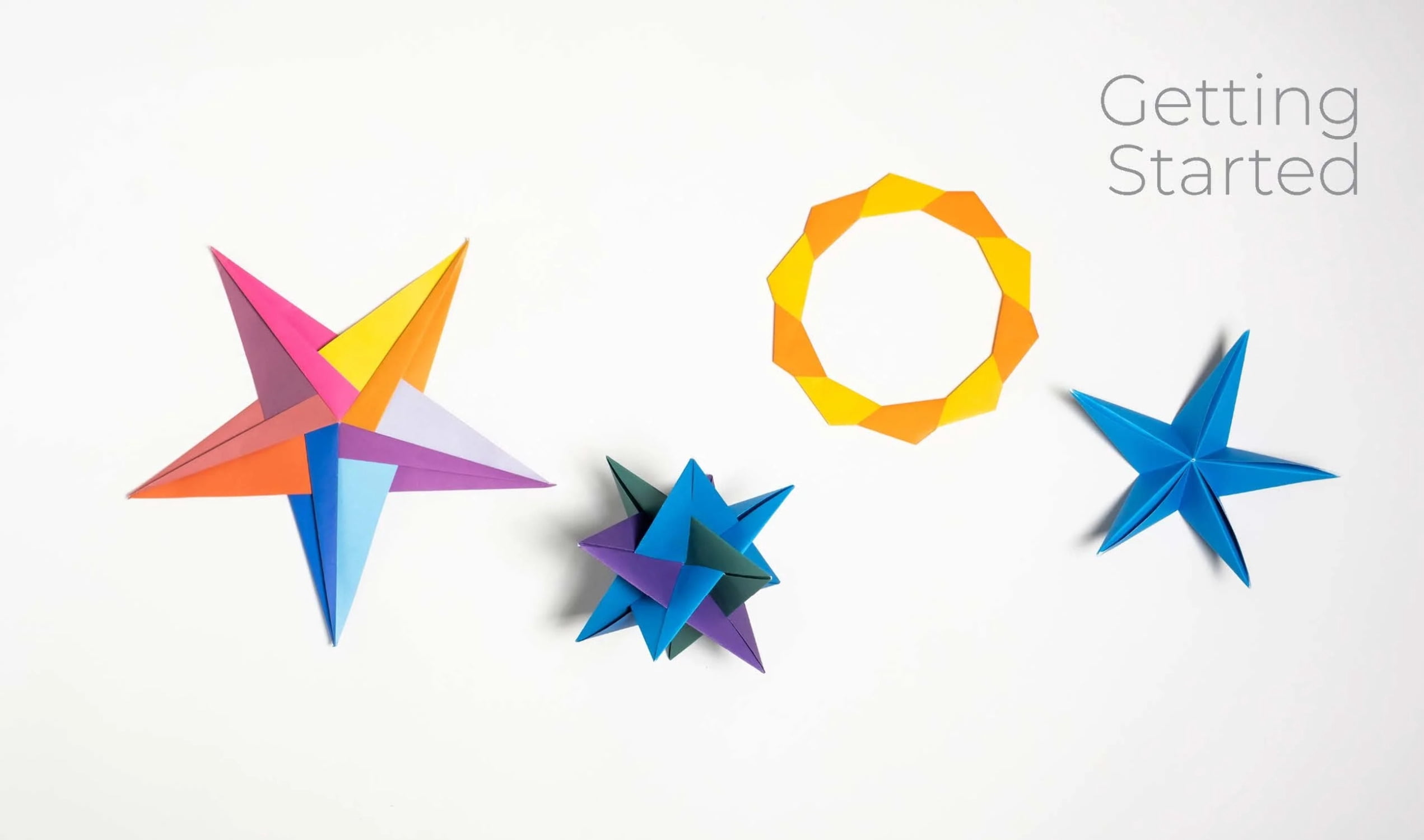Modular Origami: 18 Colorful and Customizable Folded Paper Sculptures, (Paperback)