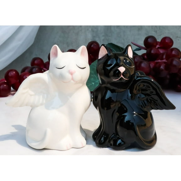Ceramic Black White Angel Kitty Cats Devil Or Angel Salt And Pepper Shakers Set
