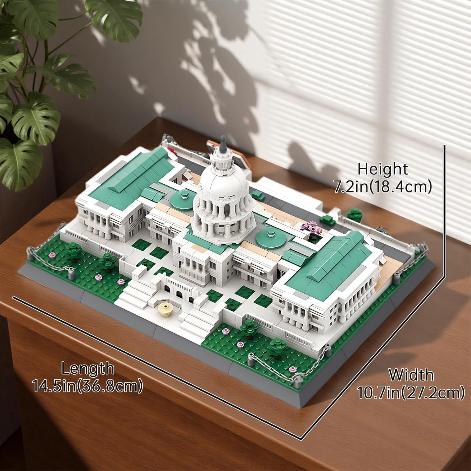 United States Capitol Building Blocks Set 1074 Pieces Washington D.C. Architecture Model Kit with Nameplate & Chain Fence USA Landmark Souvenir Gift Construction Toy