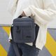 thumbnail image 2 of Bolso bandolera impermeable para hombre pequeño, ideal para el trabajo y la escuela, 2 of 6